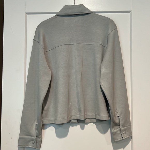 Women’s Lightweight Snap Front Jacket - Recreation by Thread & Supply 🆕 - Picture 6 of 8